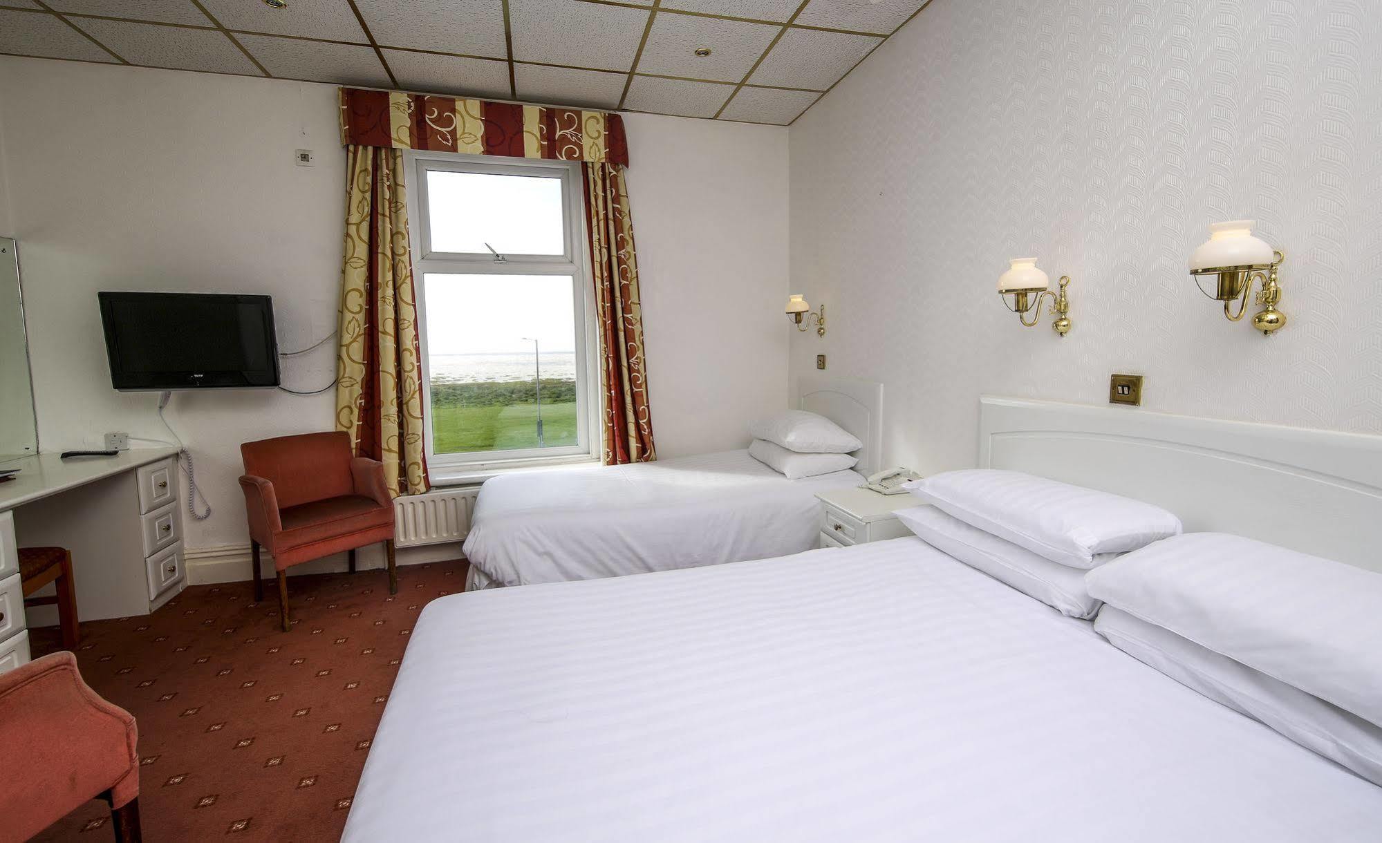 The Chadwick Hotel ลิธึม เซนต์ แอนน์ส ภายนอก รูปภาพ